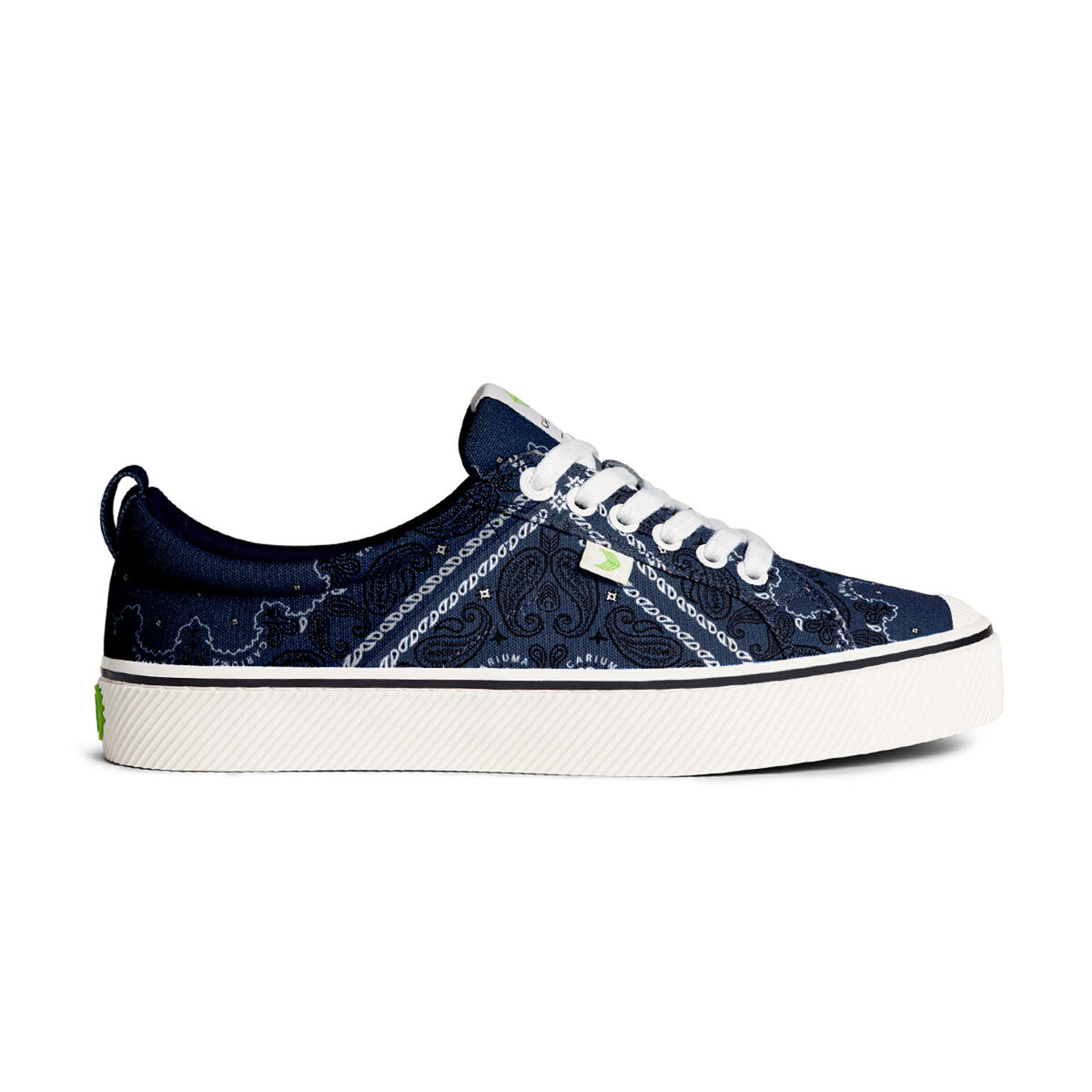 Levně Cariuma OCA Low Canvas Sneaker M Navy Bandana 40.5