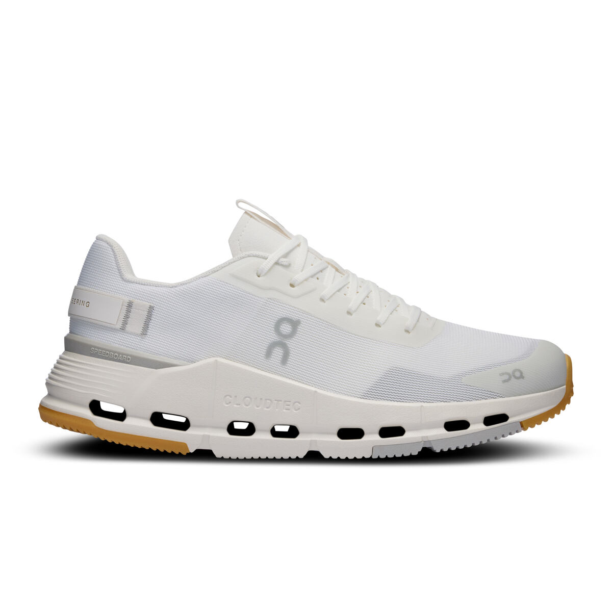 Levně On Cloudnova Form 2 W White/Ivory 37.5