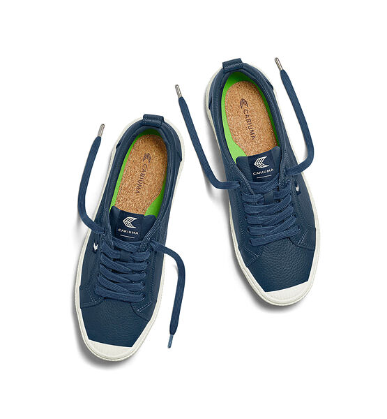 Pánské volnočasové boty Cariuma OCA Low Dark Denim Premium Leather Sneaker
