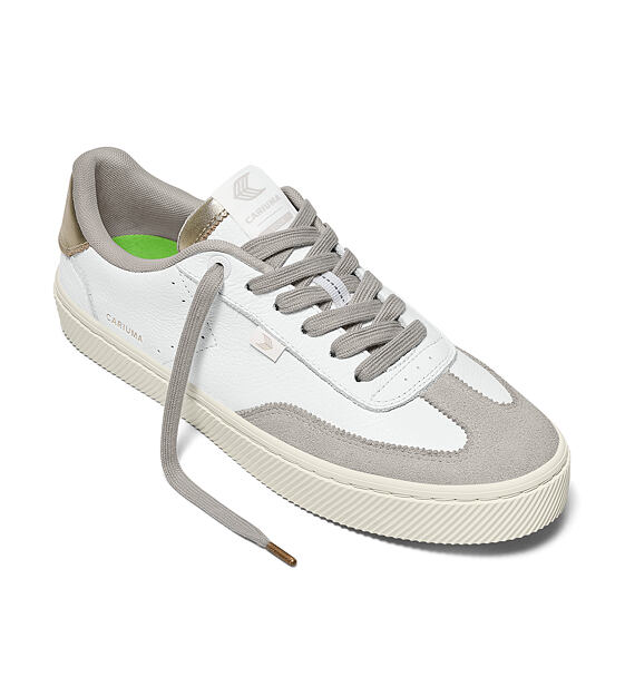 Pánské volnočasové boty Cariuma TOCA White Premium Leather Vintage White Suede Metallic Gold Sneaker