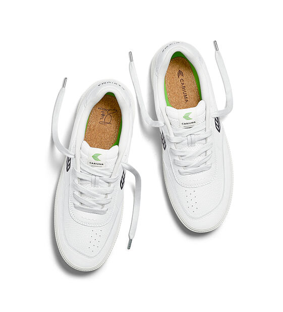 Pánské volnočasové boty Cariuma LUAN PRO White Premium Leather Black Logo Sneaker