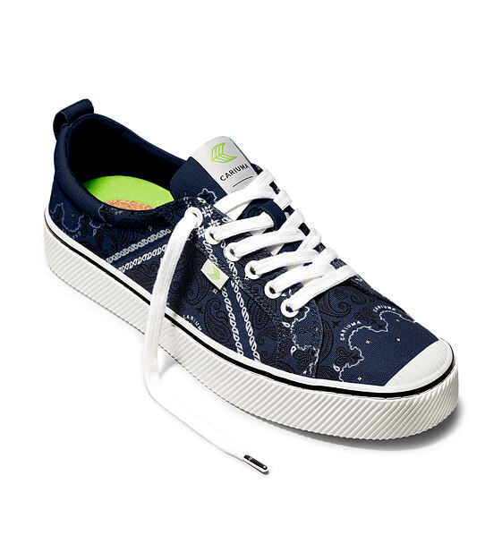 Pánské volnočasové boty Cariuma OCA Low Navy Bandana Canvas Sneaker