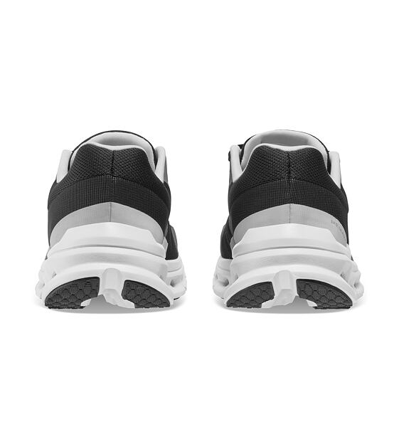 Dámské běžecké boty On Cloudrunner