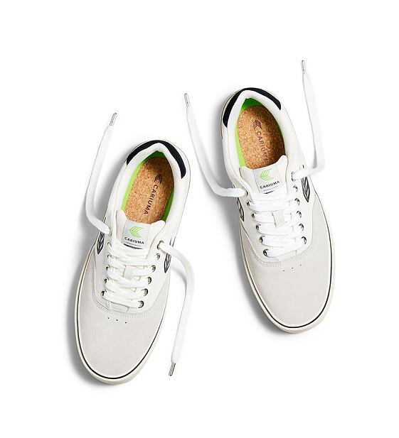Pánské volnočasové boty Cariuma NAIOCA PRO Vintage White Suede Off-White Canvas Black Logo Sneaker 